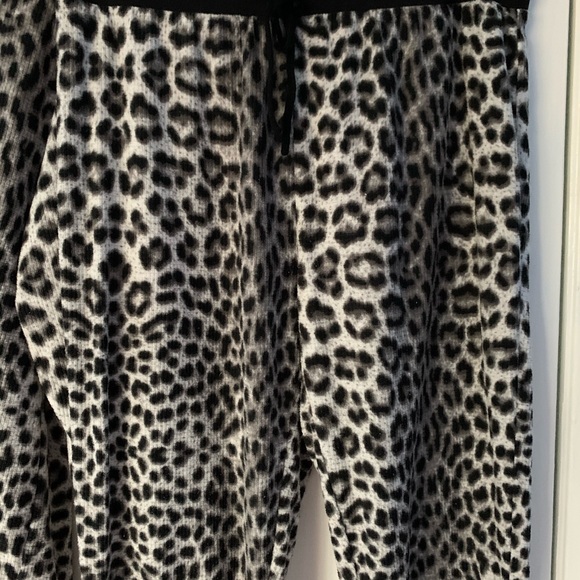 Betsey Johnson Sleepwear - Picture 3 of 5